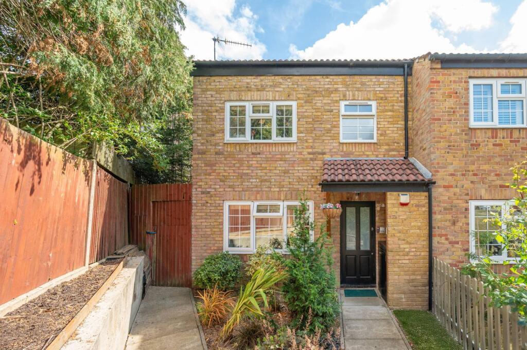 Moorlands Avenue, Mill Hill, NW7, Mill Hill
